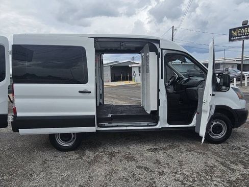 Used 2016 Ford Transit 250 130 Medium Roof RWD image 7