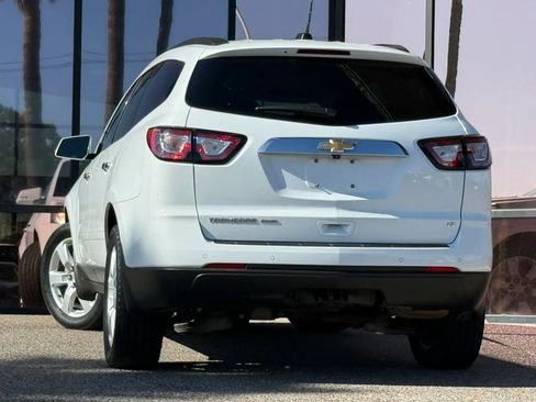 Used 2017 Chevrolet Traverse LT w/ Style and Technology Package AWD/4WD image 8