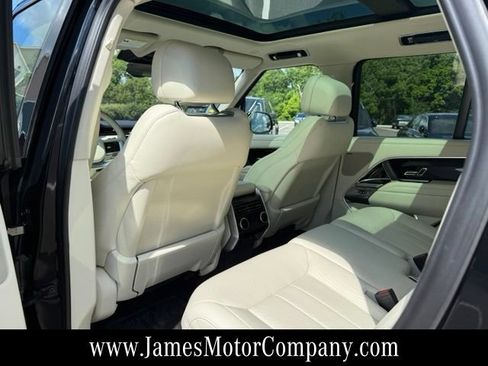 Used 2023 Land Rover Range Rover SE AWD/4WD image 16