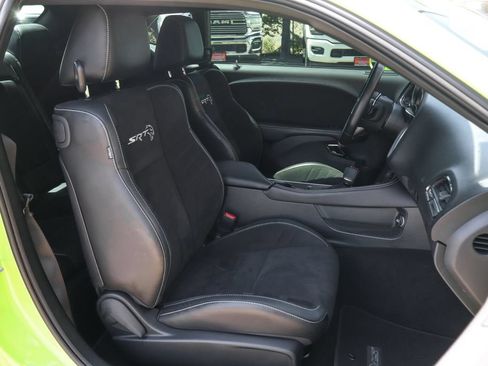 Used 2019 Dodge Challenger SRT Hellcat Redeye RWD image 41