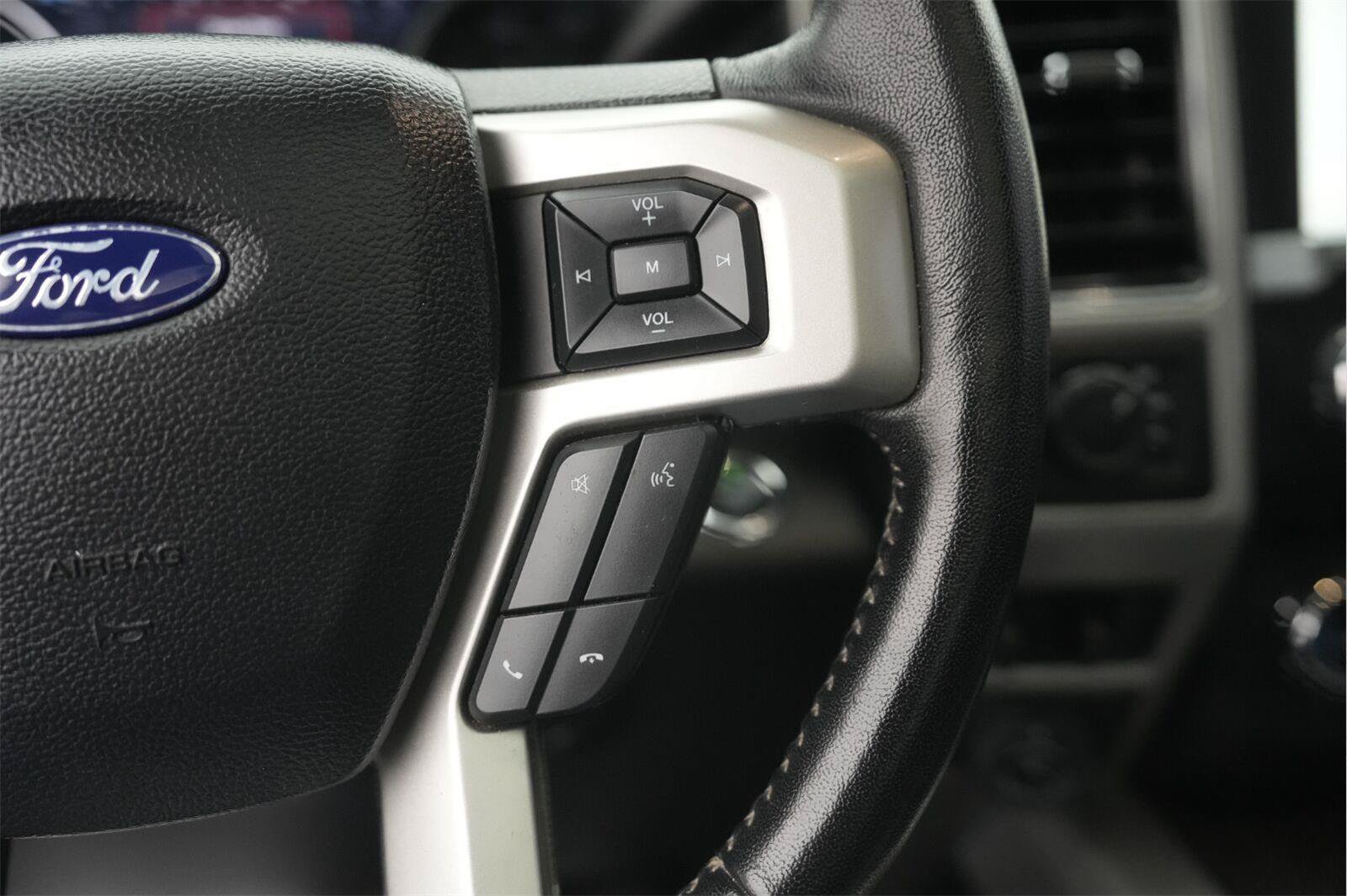 Used 2021 Ford F250 Lariat AWD/4WD image 24