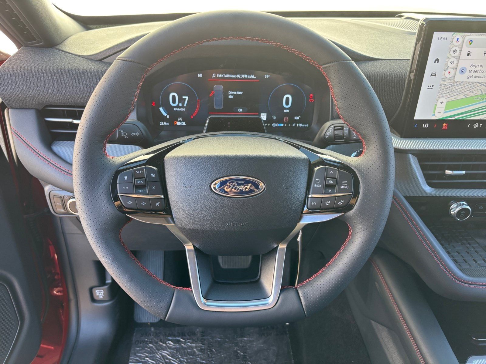 New 2025 Ford Explorer ST-Line w/ Premium Package RWD image 9