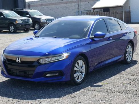 Used 2019 Honda Accord Sport image 7