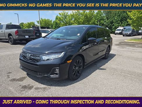 Used 2026 Honda Odyssey Sport-L image 3