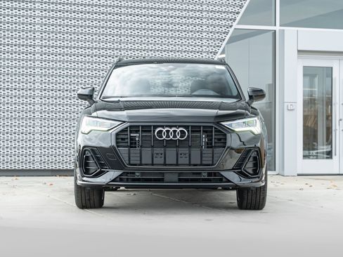 New 2025 Audi Q3 2.0T Premium image 32