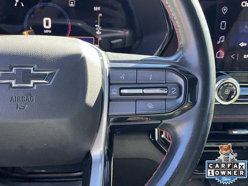 Used 2023 Chevrolet Colorado Z71 AWD/4WD image 32