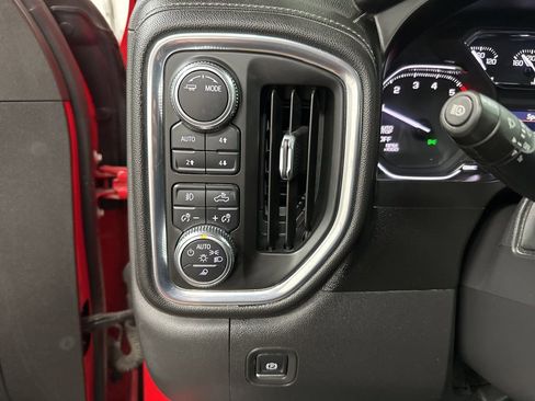 Used 2021 GMC Sierra 1500 SLT w/ SLT Premium Plus Package AWD/4WD image 39