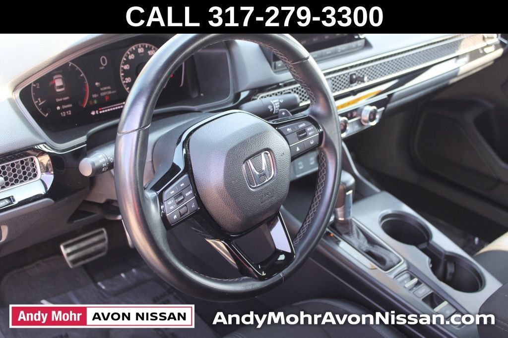 Used 2025 Honda Civic Sport image 17