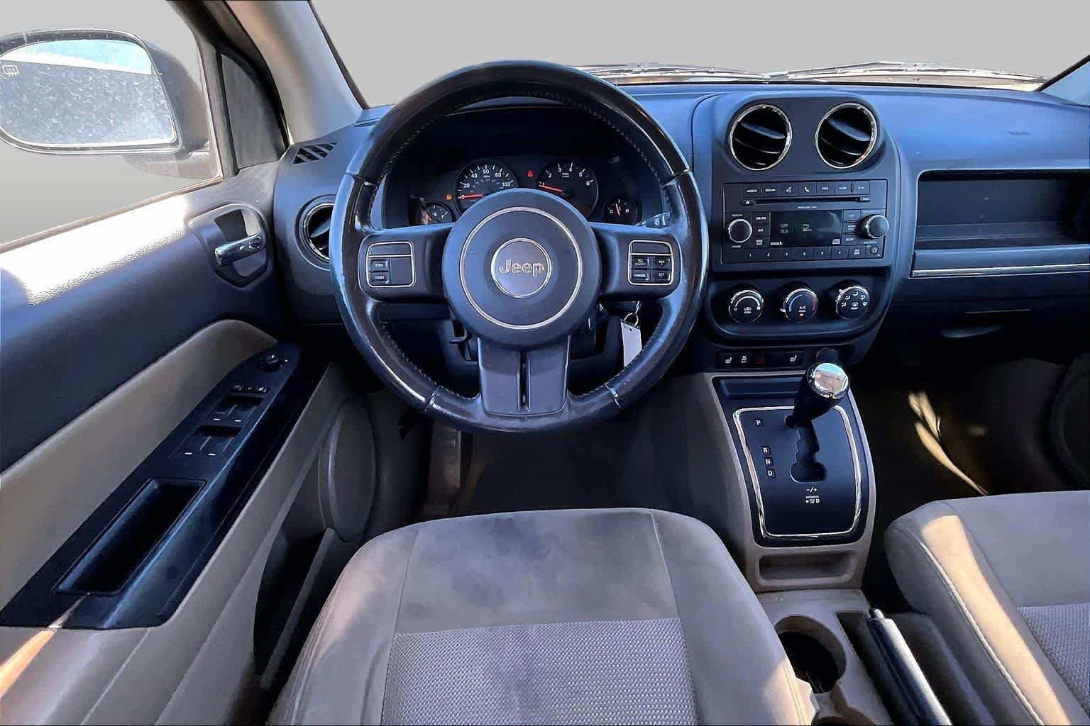 Used 2011 Jeep Compass Sport w/ Sun/Sound Group FWD image 5