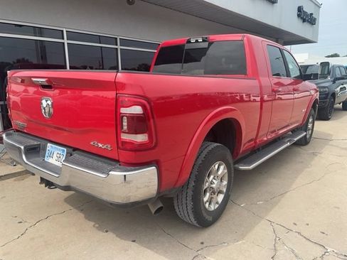 Used 2022 RAM 2500 Laramie w/ Chrome Appearance Group AWD/4WD image 3