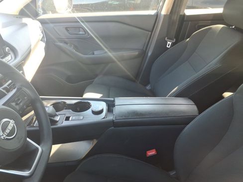 Certified 2024 Nissan Rogue S image 4