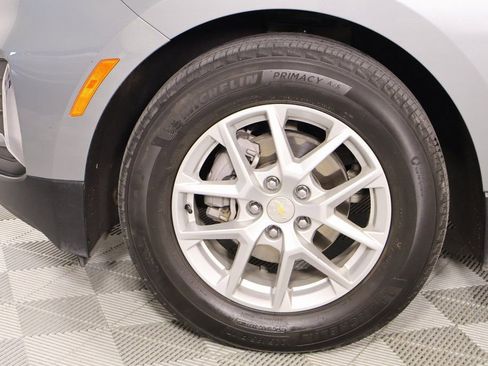 Used 2023 Chevrolet Equinox LT image 16