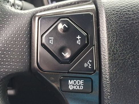 Used 2021 Toyota 4Runner Venture w/ Moonroof Package AWD/4WD image 25