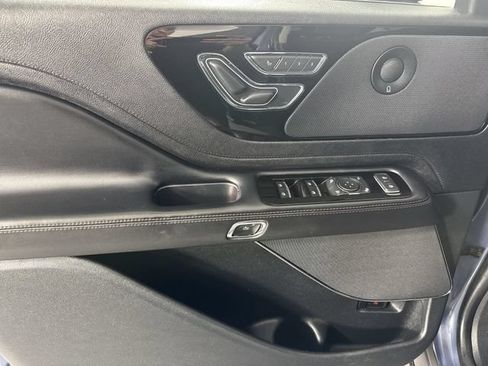 Used 2021 Lincoln Aviator Reserve w/ Equipment Group 201A AWD/4WD image 21