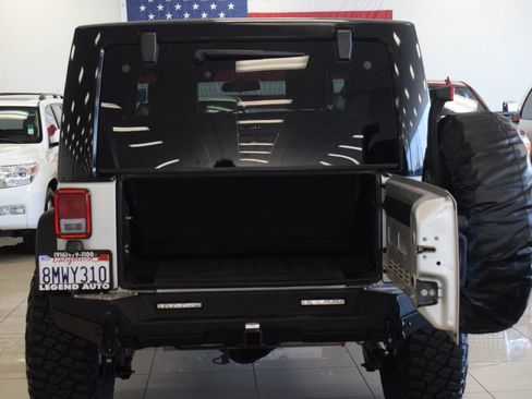 Used 2010 Jeep Wrangler Sport AWD/4WD image 29