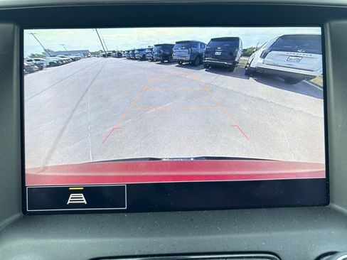 Used 2023 GMC Acadia SLT image 26