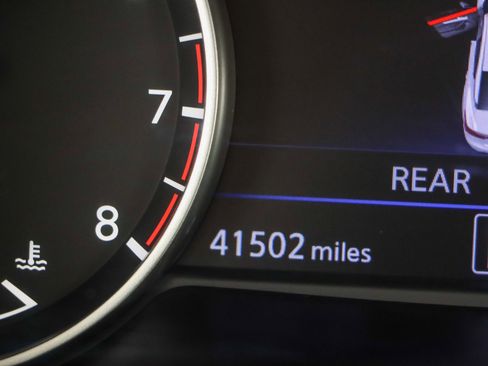 Used 2023 Nissan Maxima SV w/ Floor Mat Group image 16