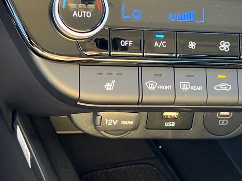 New 2026 Hyundai Elantra Limited FWD image 21