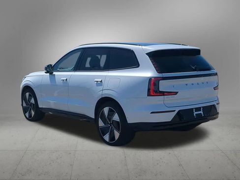 Used 2025 Volvo EX90 Ultra AWD/4WD image 4