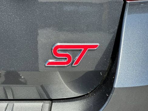 Used 2020 Ford Explorer ST w/ Premium Technology Package AWD/4WD image 31