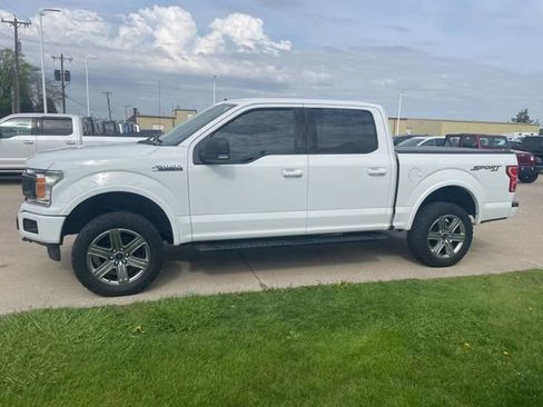 Used 2019 Ford F150 XLT w/ Equipment Group 302A Luxury AWD/4WD image 10