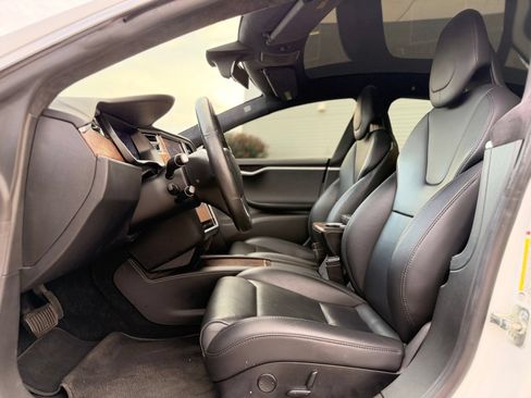 Used 2018 Tesla Model S AWD image 18