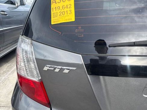 Used 2013 Honda Fit image 5
