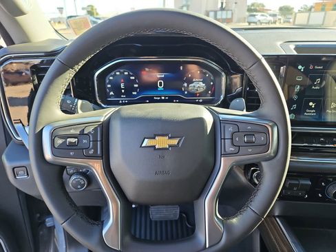 Used 2024 Chevrolet Silverado 1500 LT w/ Leather Package RWD image 23