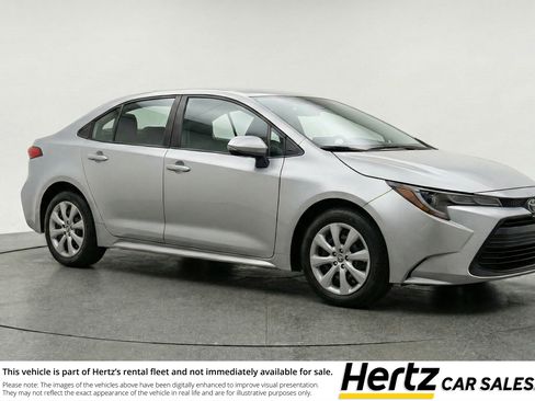 Used 2025 Toyota Corolla LE FWD image 1