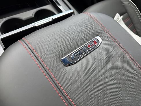 New 2026 GMC Yukon AT4 Ultimate AWD/4WD image 30