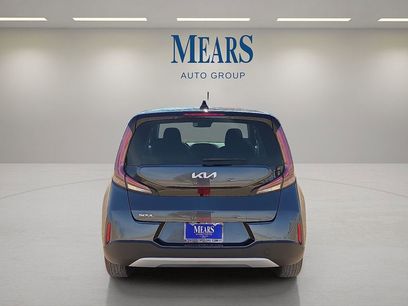 Used 2025 Kia Soul LX w/ LX Technology Package