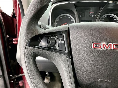 Used 2017 GMC Terrain SLE image 23