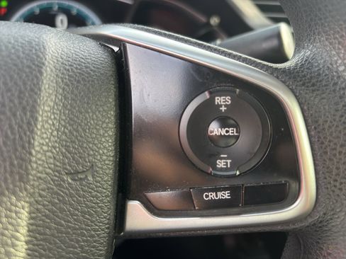 Used 2017 Honda Civic EX image 10