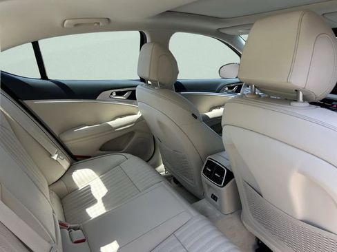 Used 2026 Genesis G70 2.5T Prestige RWD image 21