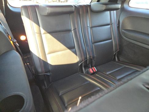 Used 2024 Dodge Durango GT AWD/4WD image 11