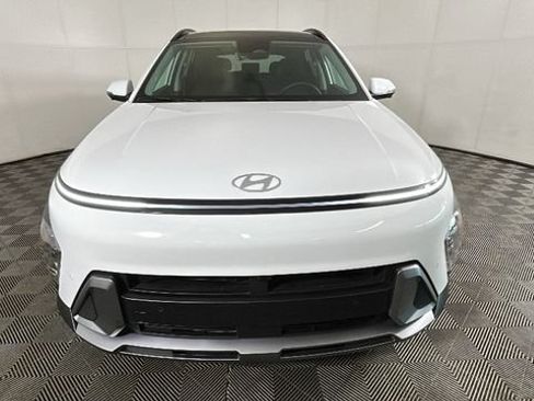 Used 2026 Hyundai Kona Limited FWD image 7