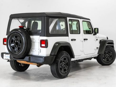 Used 2023 Jeep Wrangler Unlimited Sport AWD/4WD image 28