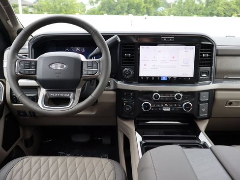 New 2026 Ford F350 Platinum w/ Platinum Plus Package AWD/4WD image 6