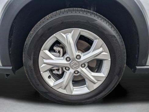 Used 2025 Honda HR-V LX image 11