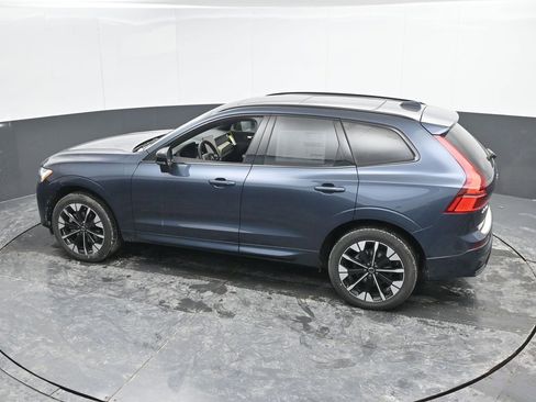 New 2026 Volvo XC60 B5 Plus w/ Protection Package Premier AWD/4WD image 34
