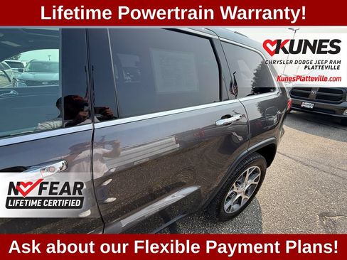 Used 2019 Jeep Grand Cherokee Limited w/ Trailer Tow Group IV AWD/4WD image 35