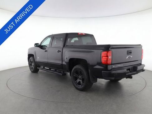 Used 2015 Chevrolet Silverado 1500 LT w/ Midnight Edition AWD/4WD image 7