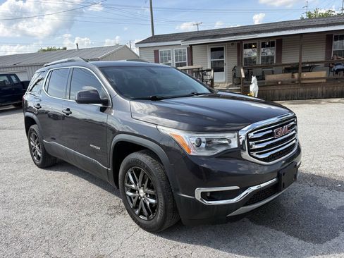 Used 2017 GMC Acadia SLT AWD/4WD image 6