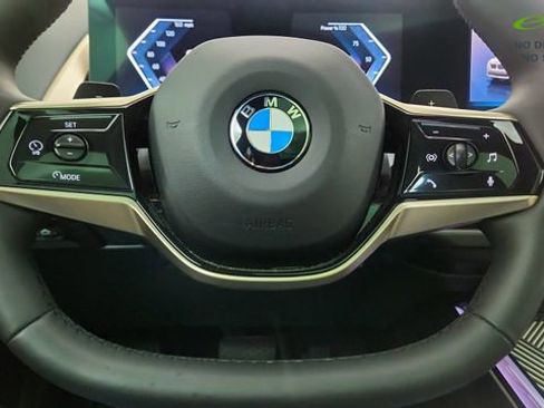 Used 2025 BMW X3 xDrive30i AWD/4WD image 43