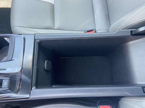 Used 2025 Toyota Camry SE w/ Multimedia Upgrade Package FWD image 29