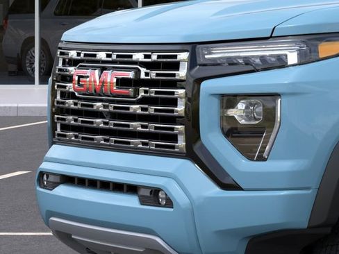 New 2026 GMC Canyon Denali AWD/4WD image 13