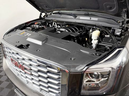 Used 2019 GMC Yukon Denali AWD/4WD image 20