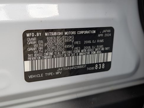 Used 2024 Mitsubishi Outlander Ralliart AWD/4WD image 39