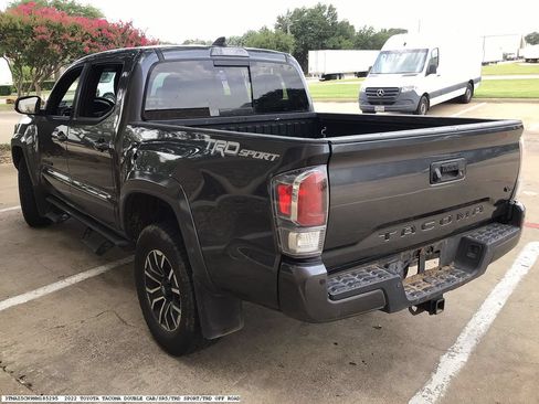 Used 2022 Toyota Tacoma TRD Sport w/ Technology Package RWD image 6