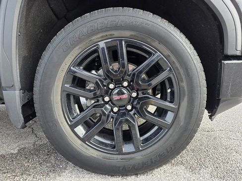 Used 2022 GMC Sierra 1500 Elevation image 30